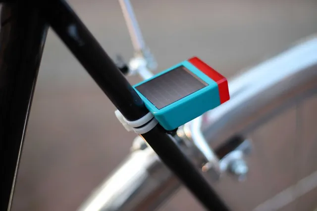 Litta - Smart Bicycle Light - photo 6 of 10